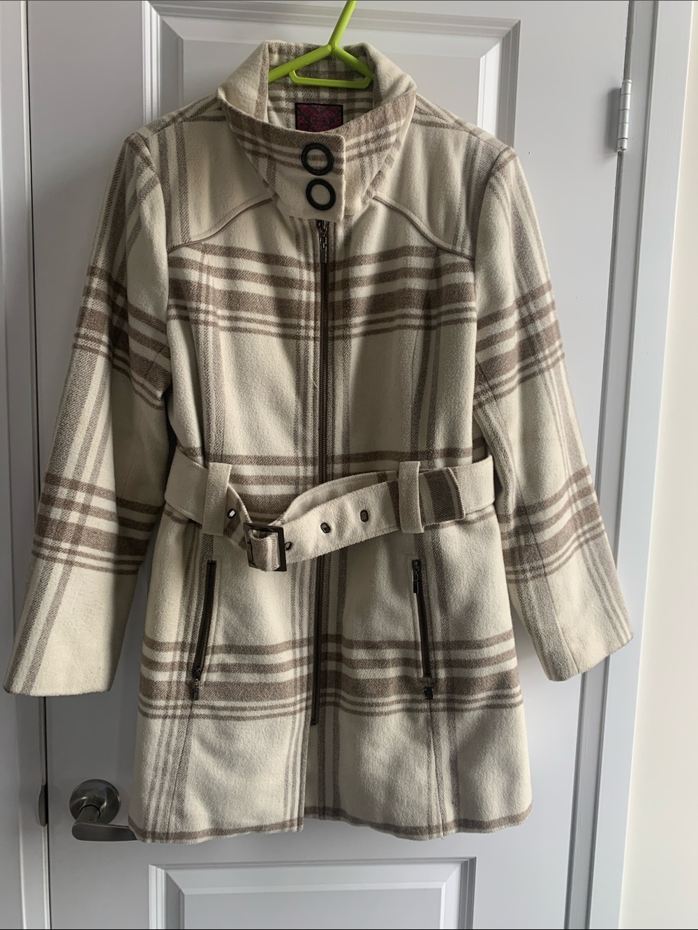 Point Zero Vintage Cream and Taupe Plaid Belted Trench Coat